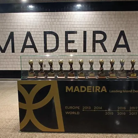 Reis Magos Sea Line * Caniço